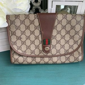 Authentic Vintage Gucci clutch
